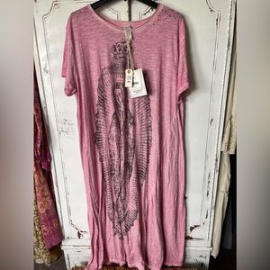 Magnolia Pearl Tee dress NWT